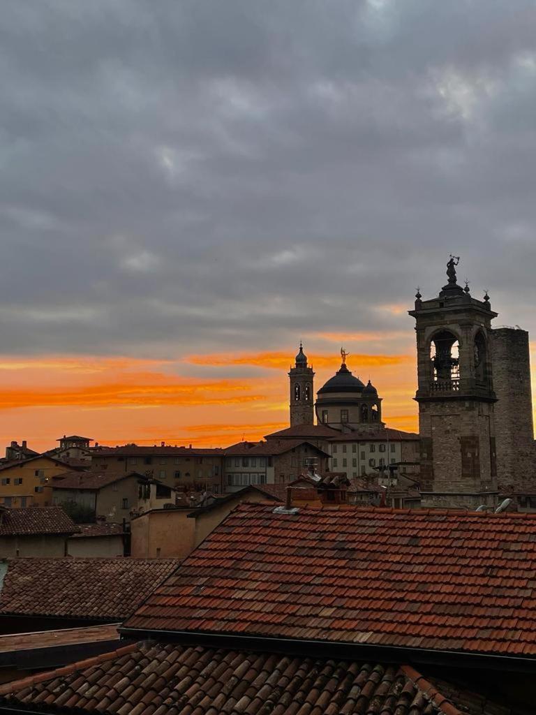 Silvia Suite - Appartamento Citta Alta Bergamo Dış mekan fotoğraf